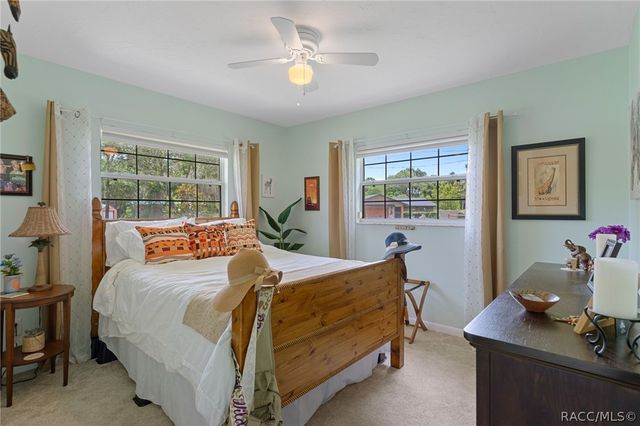 914 N McGowan Avenue, Crystal River, FL 34429