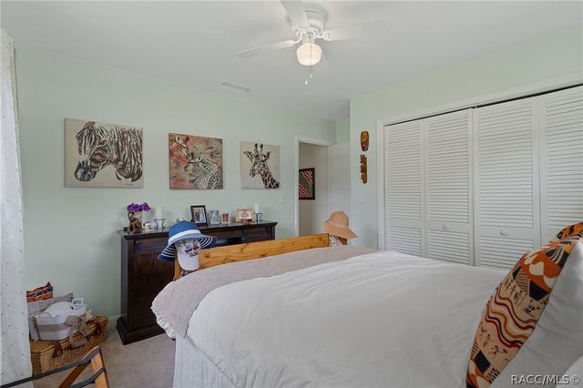 914 N McGowan Avenue, Crystal River, FL 34429