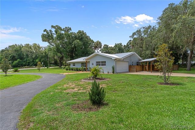 914 N McGowan Avenue, Crystal River, FL 34429