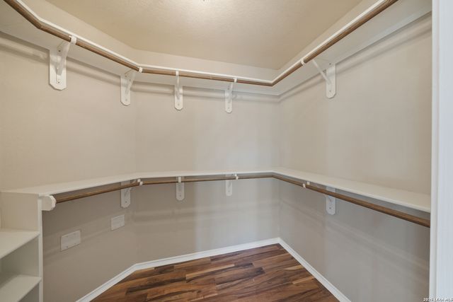 11126 Acuff, San Antonio, TX 78254