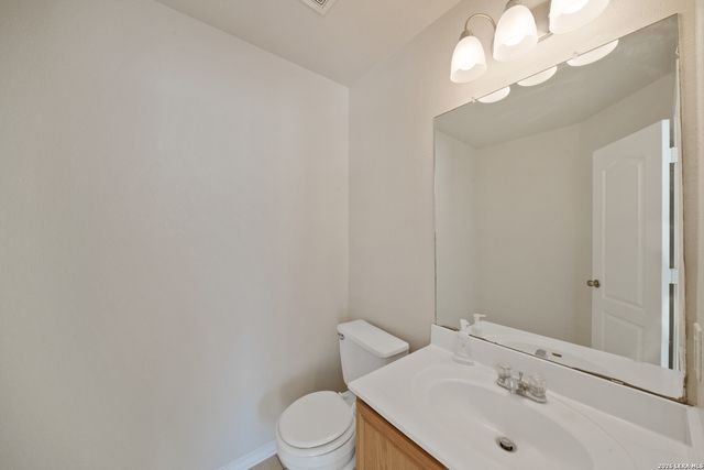 11126 Acuff, San Antonio, TX 78254