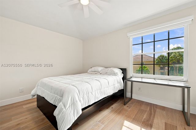 355 SW 121st Ave 355, Pembroke Pines, FL 33025