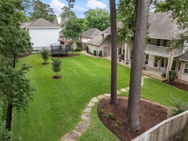 1522 Scenic Shore Drive, Houston, TX 77345