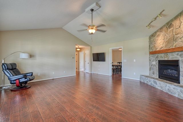 140 Bermuda Lane, Inman, SC 29349