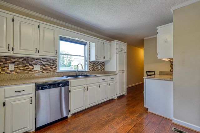 140 Bermuda Lane, Inman, SC 29349