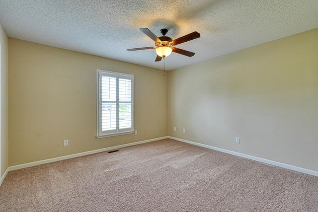 140 Bermuda Lane, Inman, SC 29349