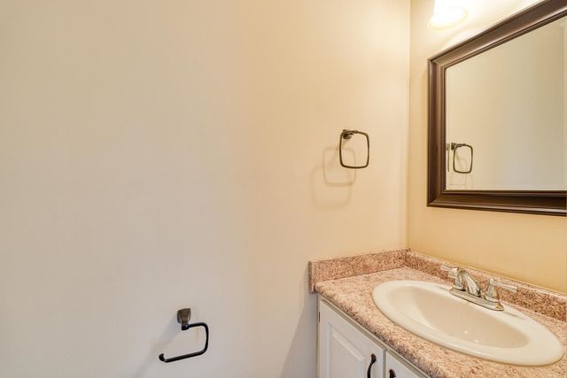 140 Bermuda Lane, Inman, SC 29349