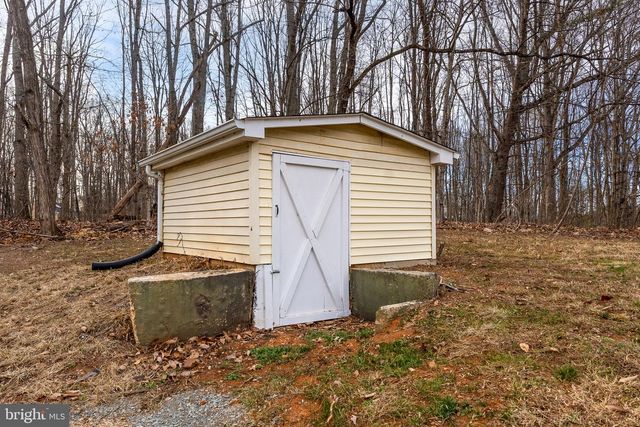 8346 WHITE SHOP RD, Culpeper, VA 22701