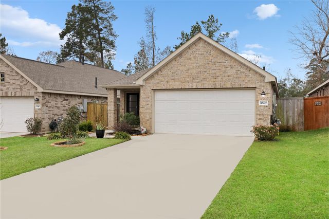 10417 Pineland Drive, Conroe, TX 77378