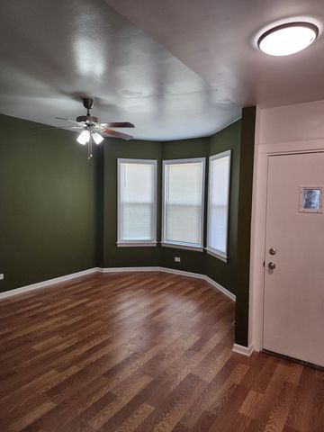 1735 N Latrobe Avenue, Chicago, IL 60639
