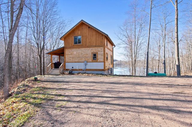 N8065 Wolf Lane, Hayward, WI 54843