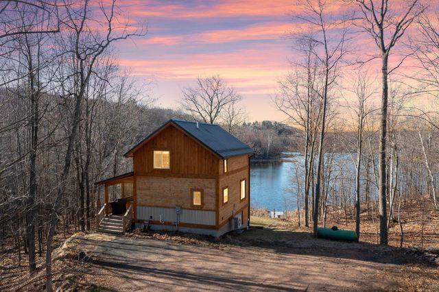 N8065 Wolf Lane, Hayward, WI 54843