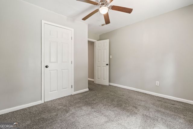 45 Domineck Street, Newnan, GA 30263
