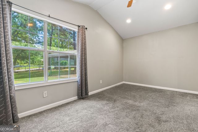 45 Domineck Street, Newnan, GA 30263