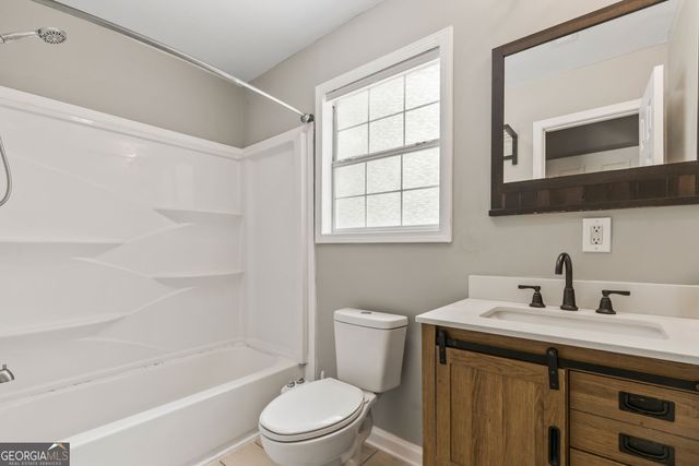 45 Domineck Street, Newnan, GA 30263