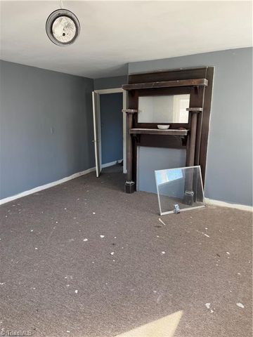 409 Lindsey Street A,B,C,D,E, Reidsville, NC 27320