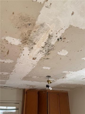 409 Lindsey Street A,B,C,D,E, Reidsville, NC 27320