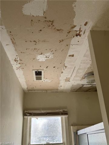 409 Lindsey Street A,B,C,D,E, Reidsville, NC 27320