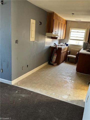 409 Lindsey Street A,B,C,D,E, Reidsville, NC 27320