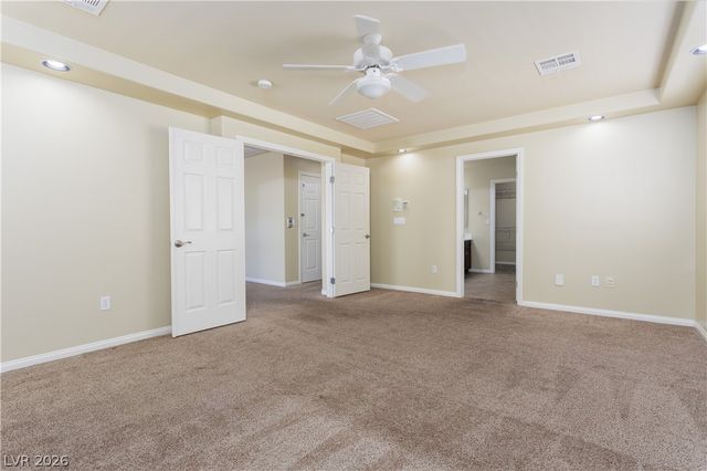 8467 East BISMARK SAPPHIRE Street, Las Vegas, NV 89139