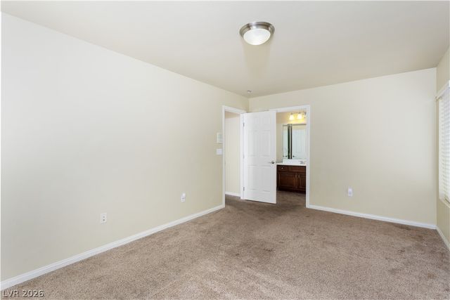 8467 East BISMARK SAPPHIRE Street, Las Vegas, NV 89139