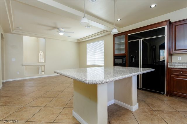 8467 East BISMARK SAPPHIRE Street, Las Vegas, NV 89139