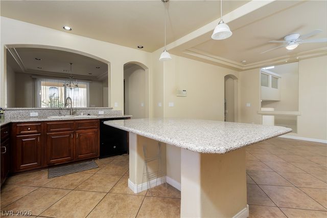 8467 East BISMARK SAPPHIRE Street, Las Vegas, NV 89139