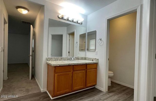 2114 N 78TH Glen, Phoenix, AZ 85035