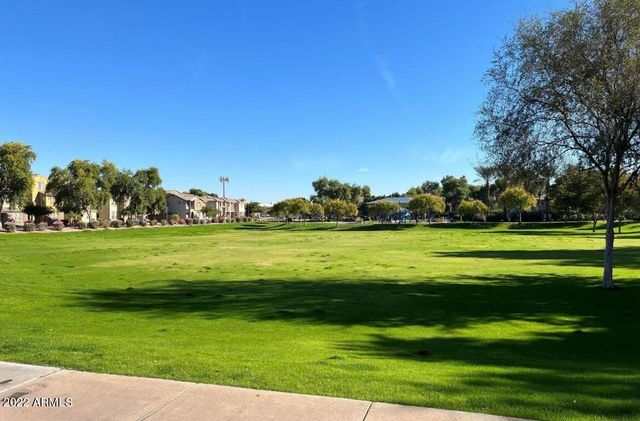 2114 N 78TH Glen, Phoenix, AZ 85035