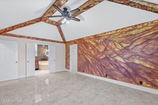 1125 Blackthorn Rd, Louisville, KY 40299