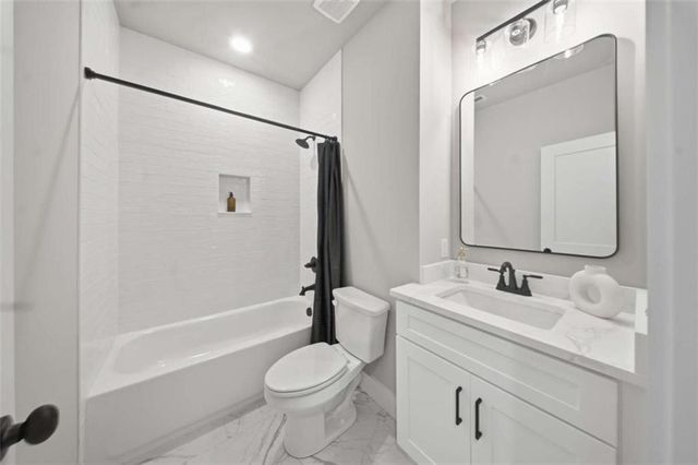 3035 Hamilton Road, Cumming, GA 30041