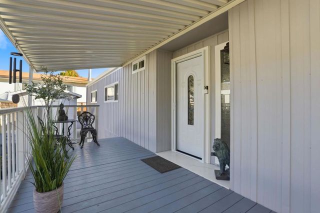 100 N Rodeo Gulch Road, Soquel, CA 95073