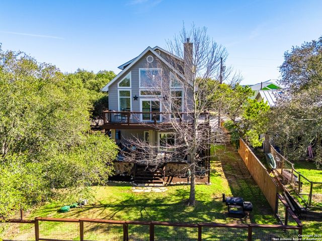 1156 Riviera, Canyon Lake, TX 78133