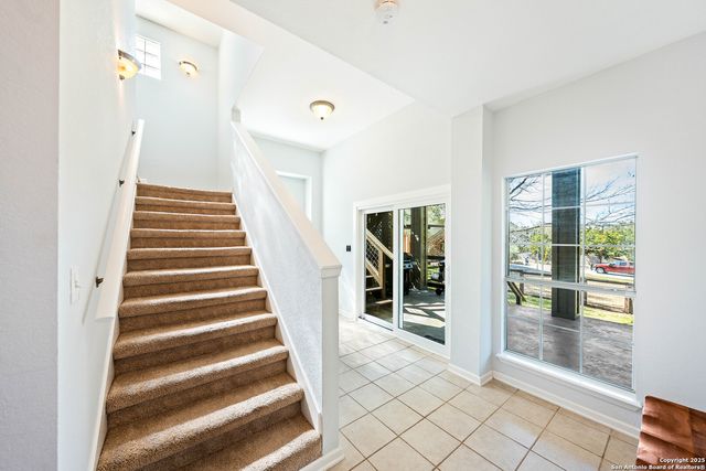 1156 Riviera, Canyon Lake, TX 78133