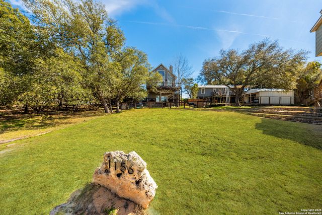 1156 Riviera, Canyon Lake, TX 78133