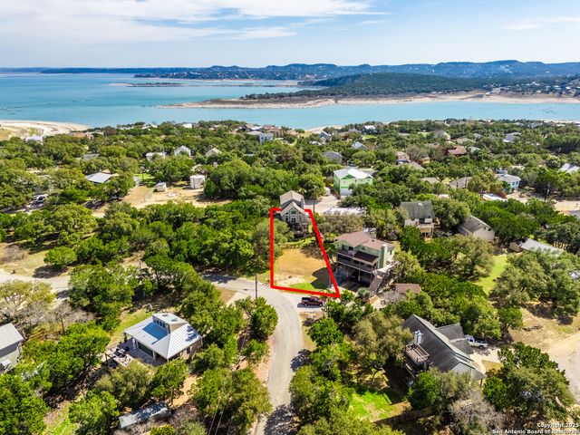 1156 Riviera, Canyon Lake, TX 78133