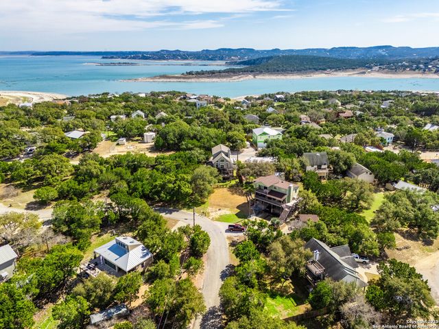 1156 Riviera, Canyon Lake, TX 78133