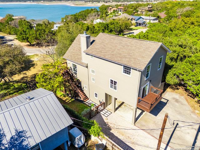 1156 Riviera, Canyon Lake, TX 78133