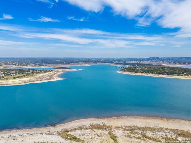 1156 Riviera, Canyon Lake, TX 78133