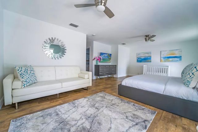 1000 NE 8th Street, Pompano Beach, FL 33060