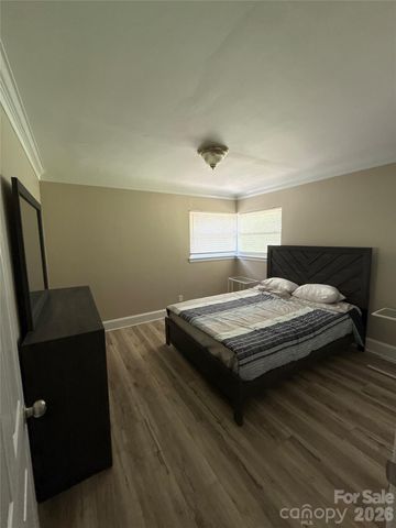 1713 Browns Avenue, Charlotte, NC 28208
