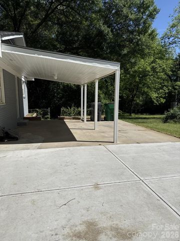 1713 Browns Avenue, Charlotte, NC 28208