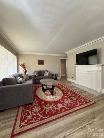 1713 Browns Avenue, Charlotte, NC 28208