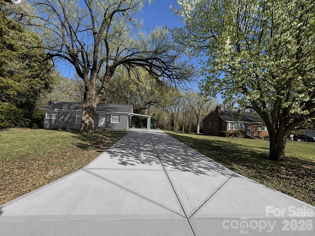 1713 Browns Avenue, Charlotte, NC 28208