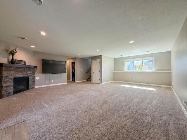 1657 Century Ridge Lane NE, Rochester, MN 55906