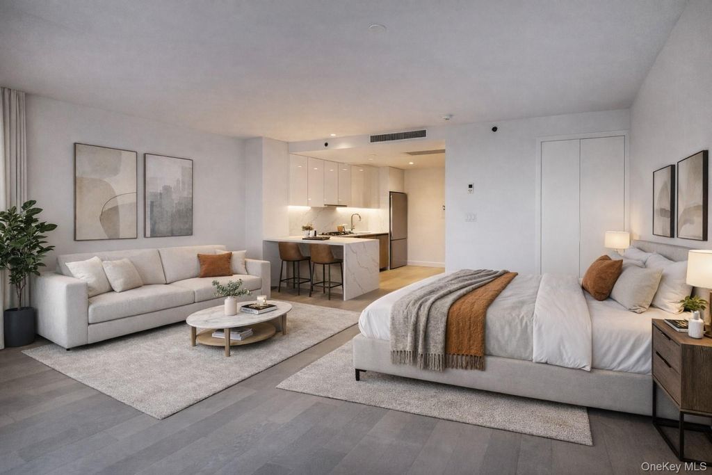 14449 Northern Boulevard 309, Flushing, NY 11354