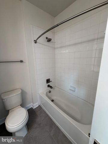 4906 CREST VIEW DR, Hyattsville, MD 20782