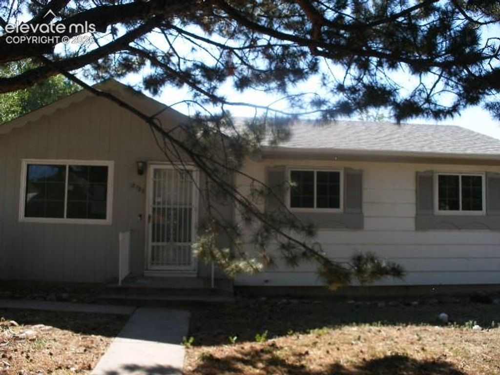 2127 Mt. Werner Place, Colorado Springs, CO 80905 — exterior