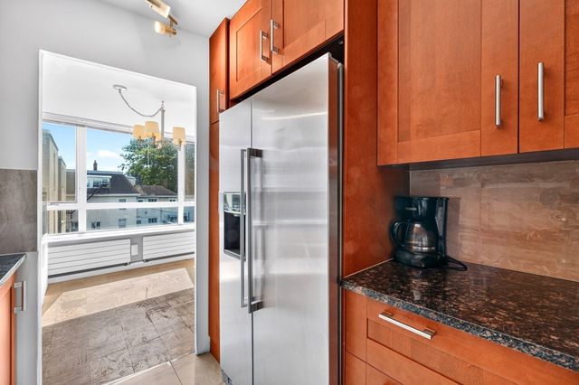 60 Babcock St 32, Brookline, MA 02446