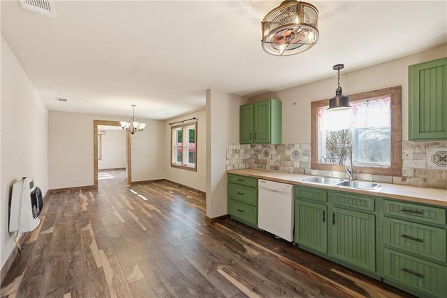 110 Corbett York Road, Demorest, GA 30535